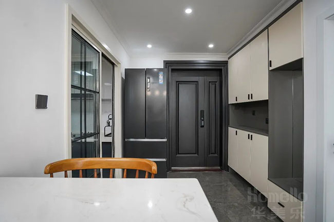 127㎡四居，便捷寬敞額的設(shè)計(jì)，體驗(yàn)簡約時(shí)尚的生活